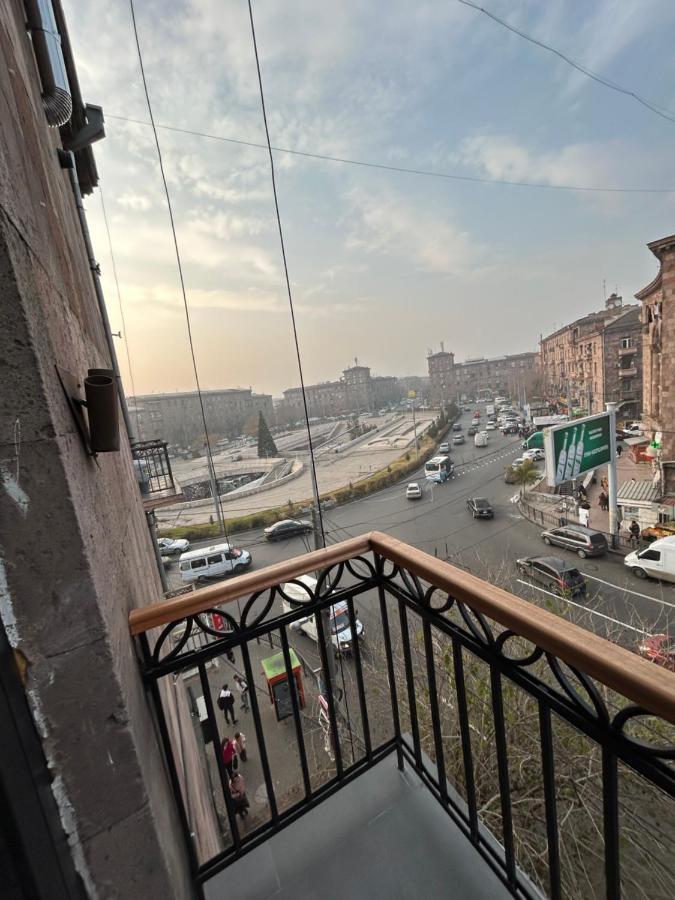 Cozy Apartment 耶烈万 外观 照片